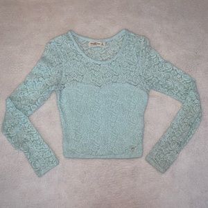 Abercrombie & Fitch Tops - Abercrombie & Fitch Crop Shirt Abercrombie & Fitch Tops - Abercrombie & Fitch Crop Shirt